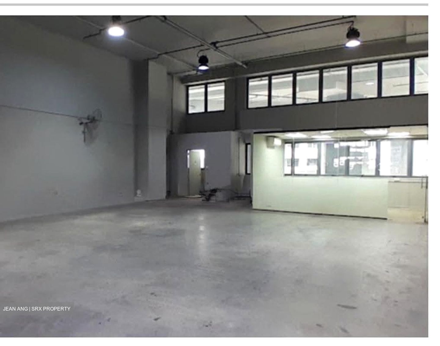 Carros Centre (D25), Factory #622079831